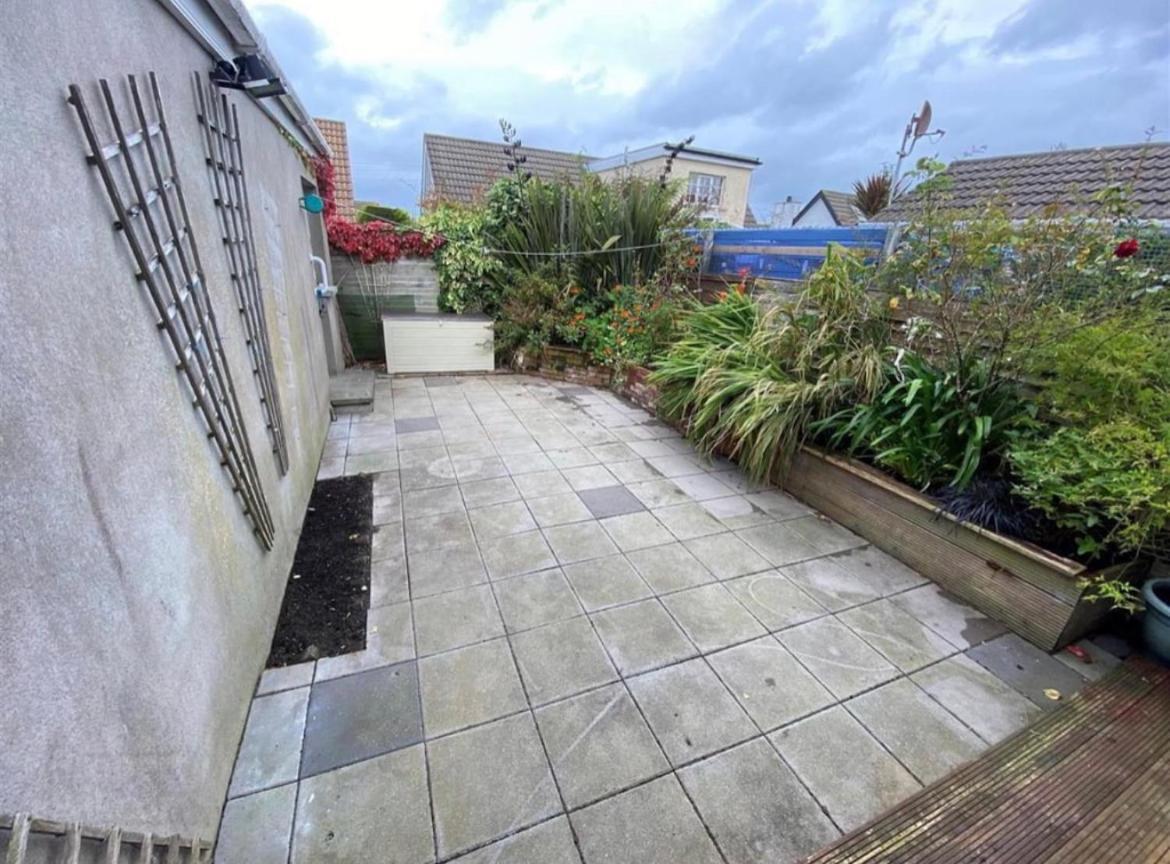 Lilas Bangor Ni Exterior foto